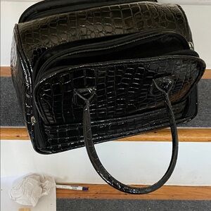 Elegant Black Crocodile-Embossed Travel Bag